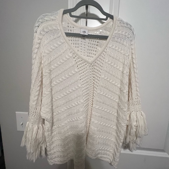 CAbi Cream Fringe Fiesta Poncho Sweater Top EUC - Picture 2 of 5